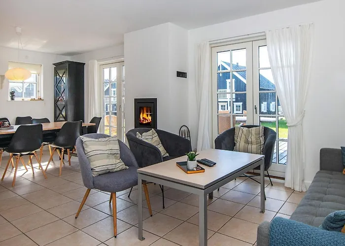 Hébergement de vacances 8 Person In *